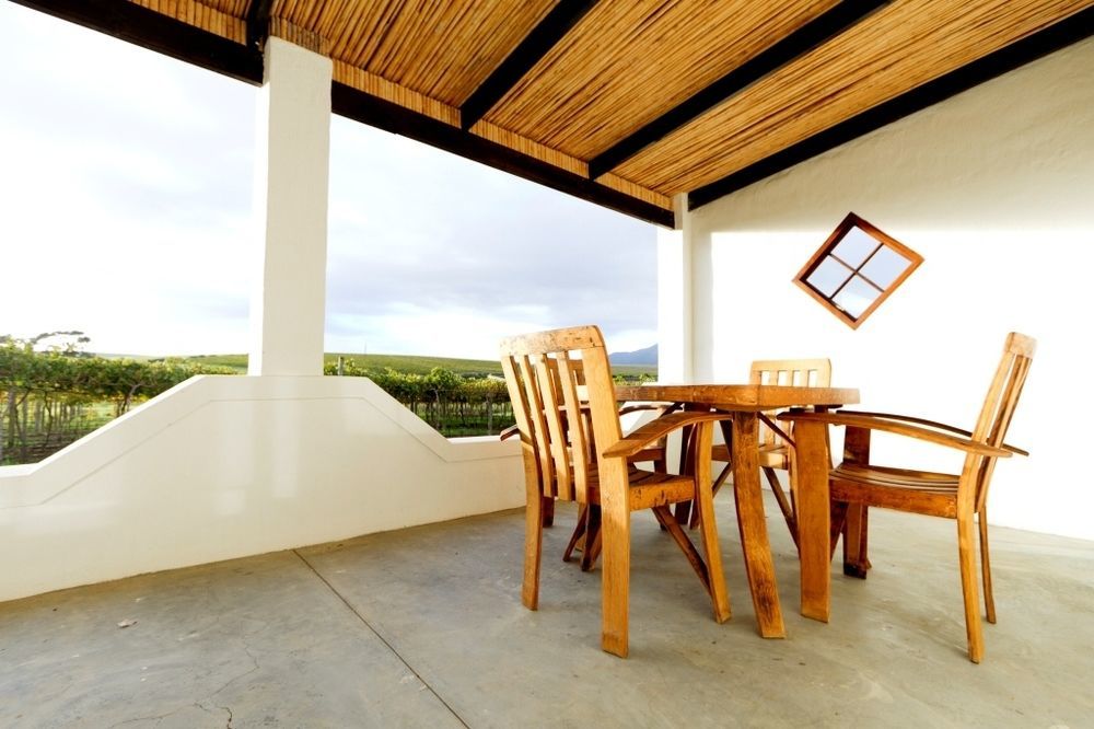 Endless Vineyards At Wildekrans Wine Estate Guest House Botrivier Exterior foto